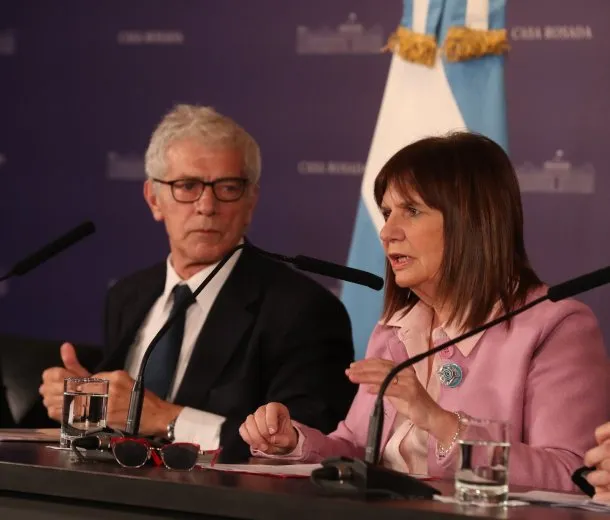 bullrich-presento-proyecto-ley-juicio-ausencia-delitos-gravesjpeg